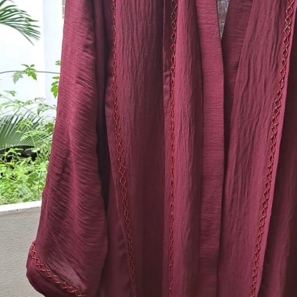 ABAYA CLEARANCE SALE!! (HAND STITCHED  FABRIC) - Picture 2 of 10